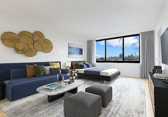 5th image of 10 W 135th St APT 5L