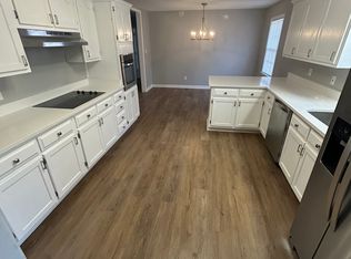 91 Hughes Dr, Jackson, TN 38305