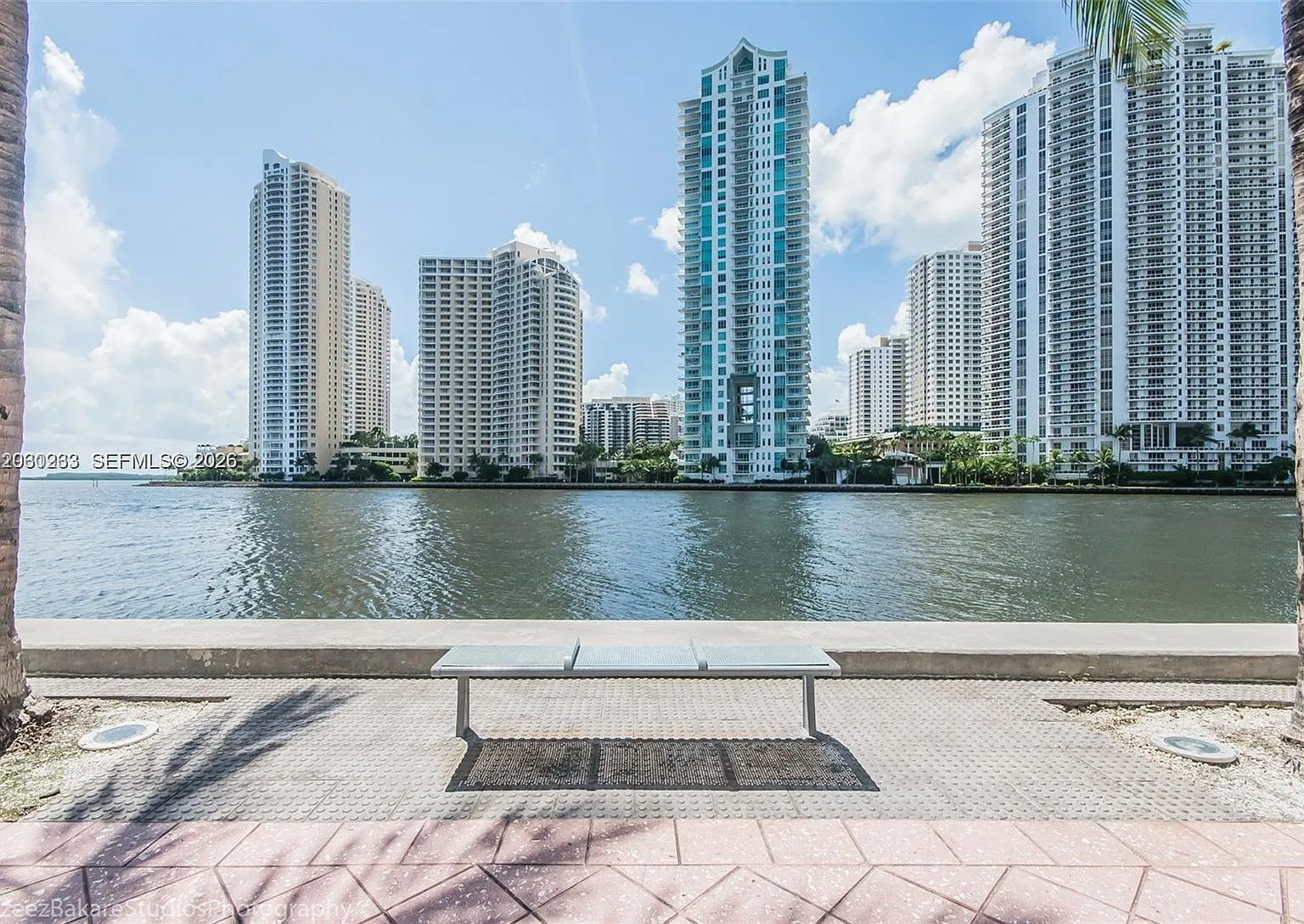 One Miami East — Photo 2