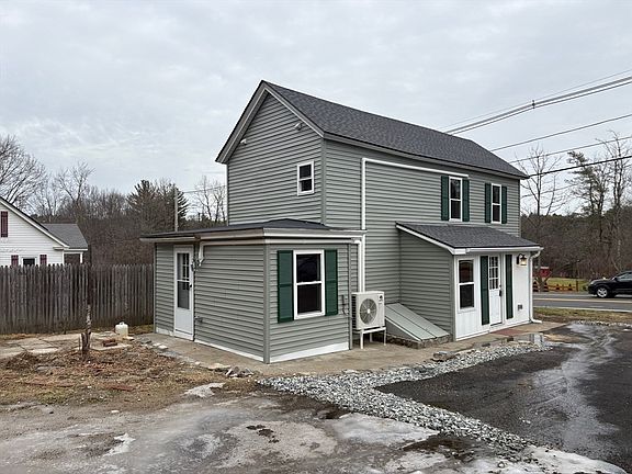 5th image of 248 Ware St