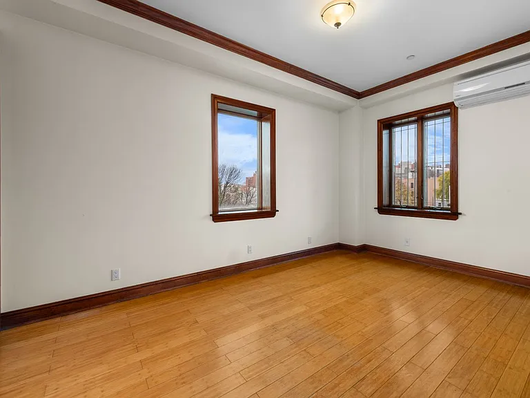 12-14 31st Ave #6 — Photo 5