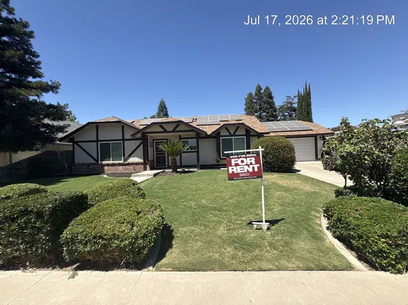 1110 E Rose Ct, Visalia, CA 93292