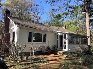 12 W Thomas St, Shelter Island, NY 11964