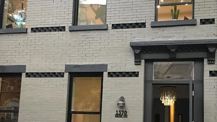 Rented by Nooklyn NYC LLC | media 28