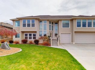 3409 W 42nd Ave, Kennewick, WA 99337