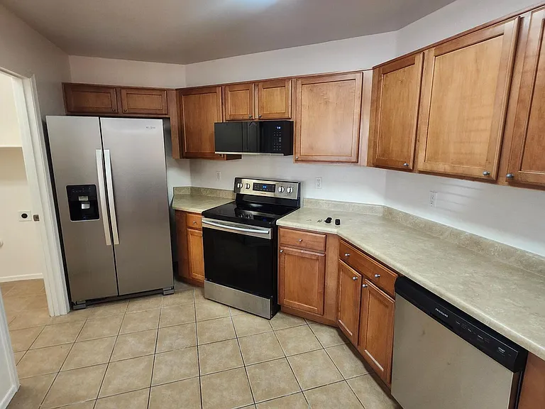 4123 E Coolbrooke Dr — Photo 11