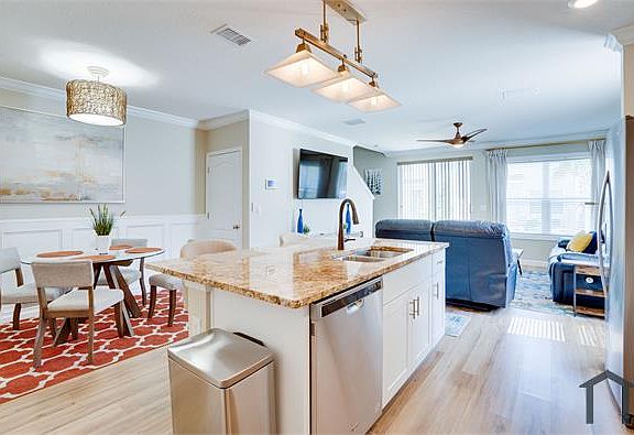 4th image of 65 Bella Lago Cir
