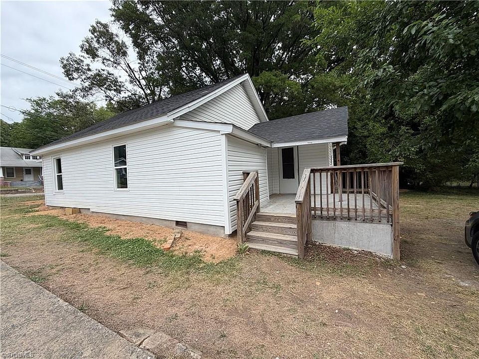 1st image of 1211 W Florida St