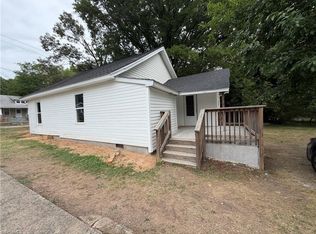 1211 W Florida St, Greensboro, NC 27403