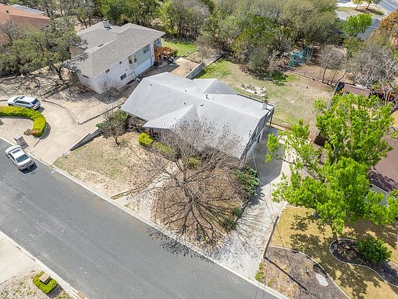5th image of 1004 N Linda Joy St