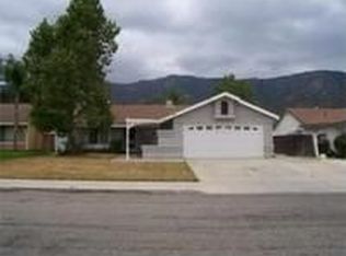 19059 Reindeer Dr, Lake Elsinore, CA 92530