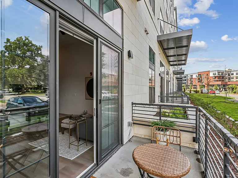 Bartley Lofts — Photo 37