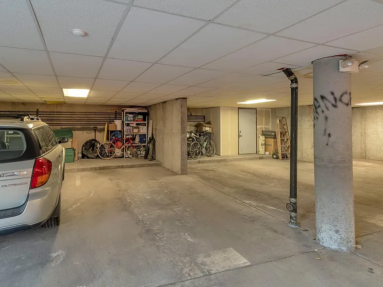 1670 S Deframe St #B4 — Photo 16