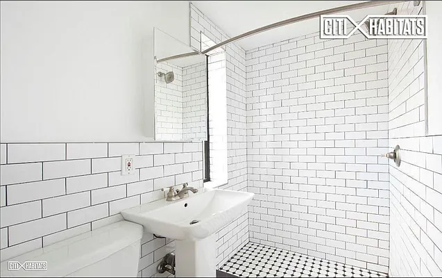 Rented by Citi Habitats | media 12