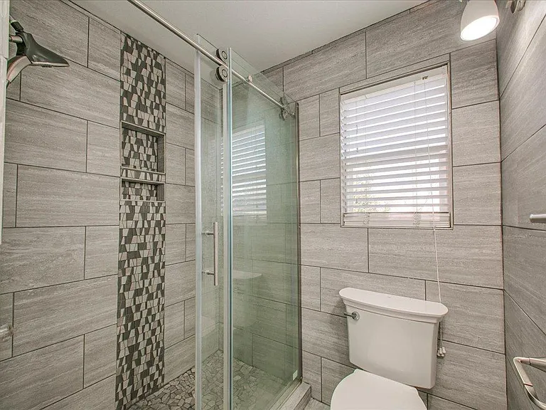 13734 W Meadowdale Dr — Photo 33