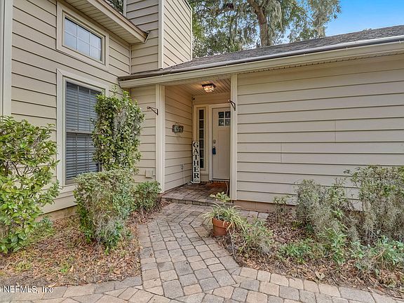 5th image of 3949 W VALLEY GARDEN Drive