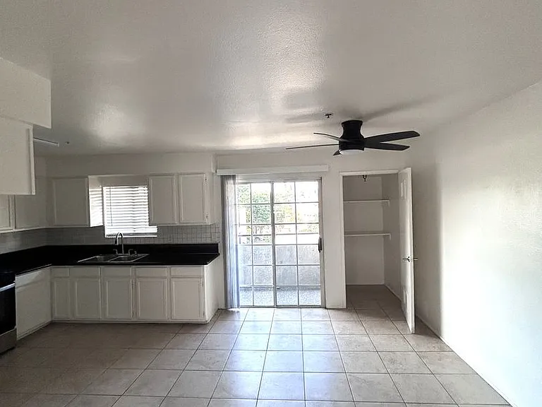 2611 Virginia Rd — Photo 2