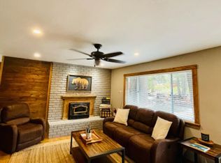 572 Kiowa Dr, South Lake Tahoe, CA 96150