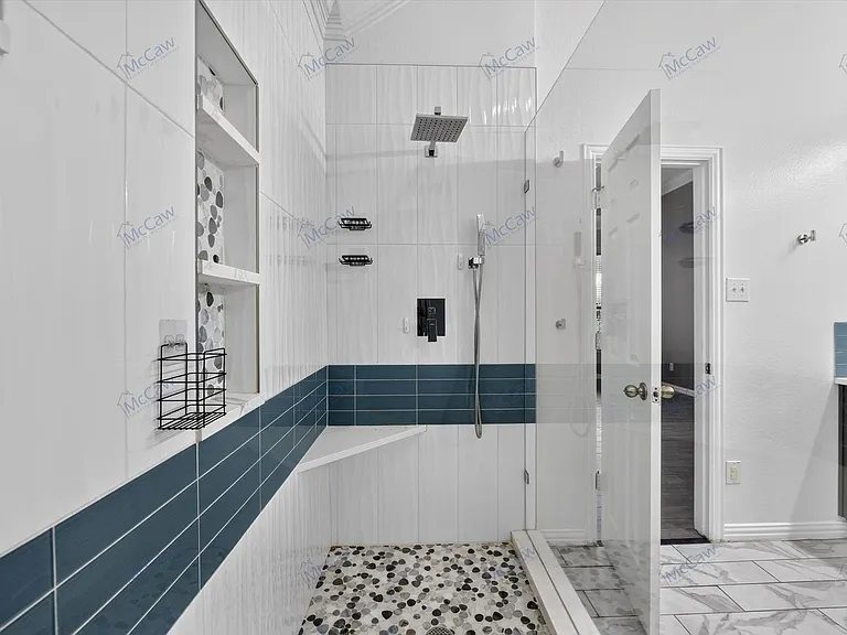 608 Walnut Hollow Dr — Photo 16