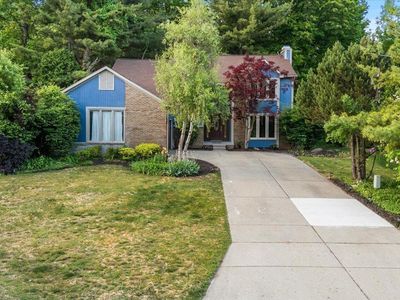 2696 Cedar Key Dr, Lake Orion, MI, 48360