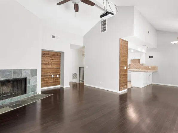 7945 La Riviera Dr, Sacramento, CA 95826