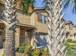 2053 Wilsons Plover Cir, Navarre, FL 32566
