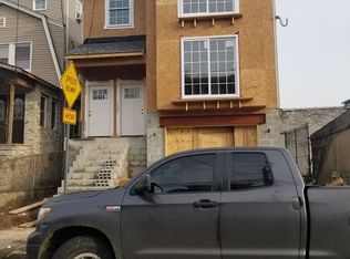 200-202 Hobson St, Newark, NJ 07112