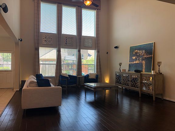 5th image of 5322 Blue Mountain Ln