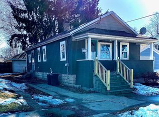 511 43rd St, Kenosha, WI 53140