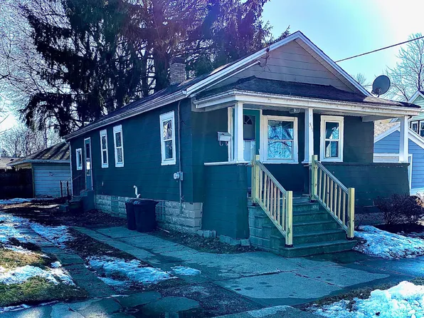 511 43rd St, Kenosha, WI 53140
