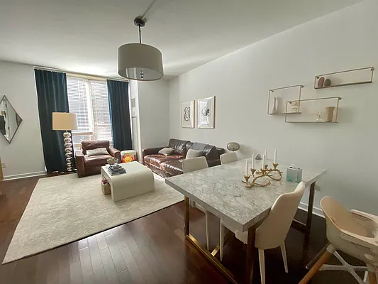 Rented by Evans Real Estate | media 6
