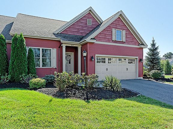 2nd image of 1 B Whitney Dr