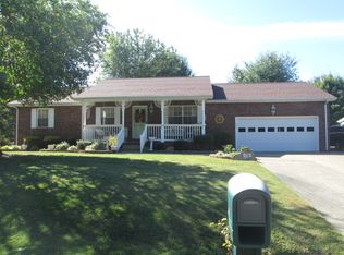 913 Hiawatha Dr, Madisonville, KY 42431