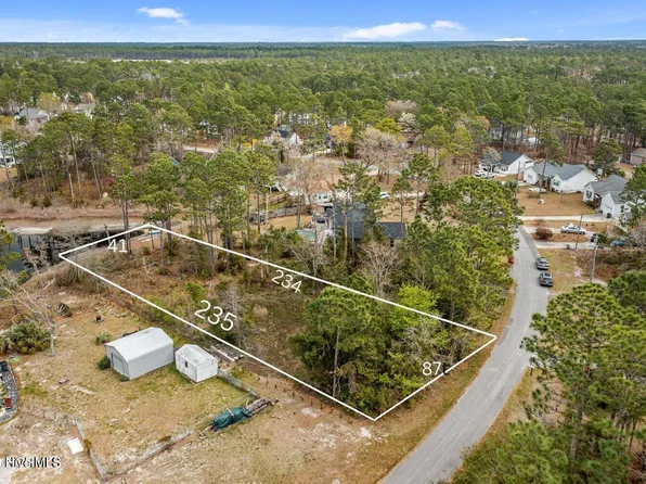 2353 Frink Lake Drive, Southport, NC 28461