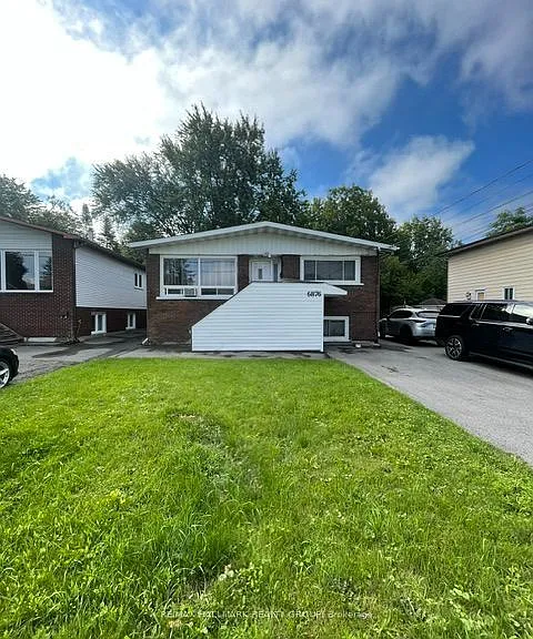 6876 Notre Dame St #B — Photo 2