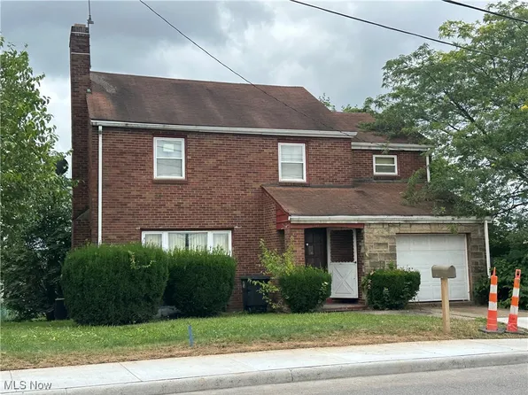 109 Lovers Ln, Steubenville, OH 43953