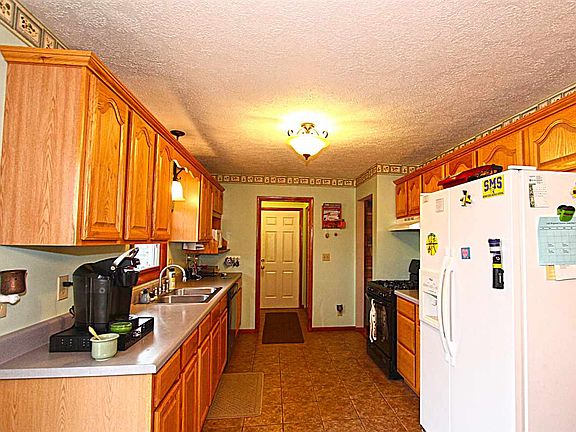 5th image of 10668 Brems Ct