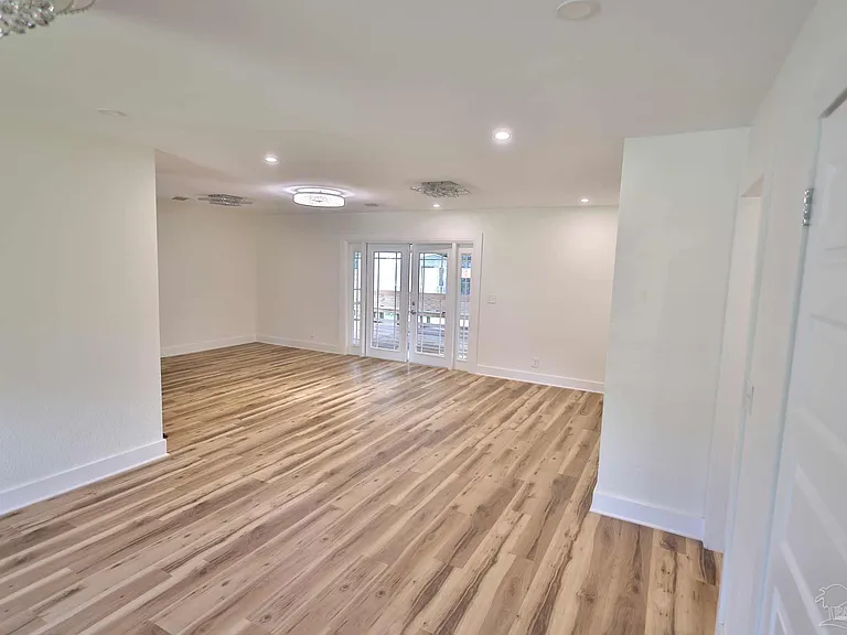 3795 Summer Dr — Photo 24