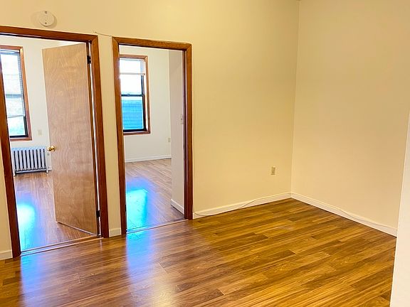 2nd image of 25-29 44th St #1R