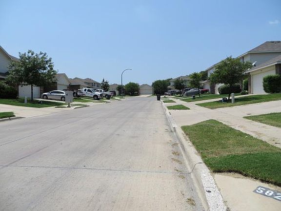 3rd image of 5832 Parkview Hills Ln