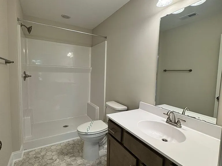 100 Loren Rd — Photo 19