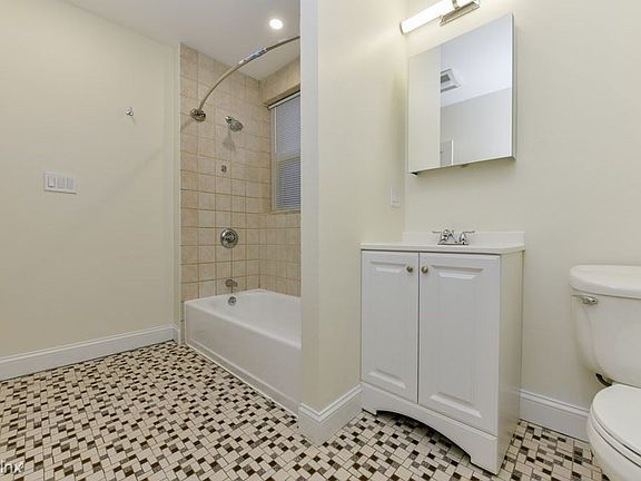 458 E 7th #1 Boston (South Boston) Unit Photo 9