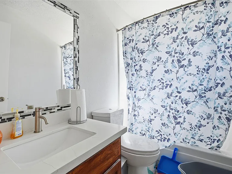 466 El Toro Ln — Photo 19