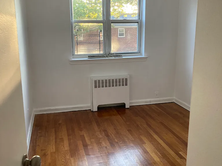 14102 Jewel Ave #2 — Photo 3