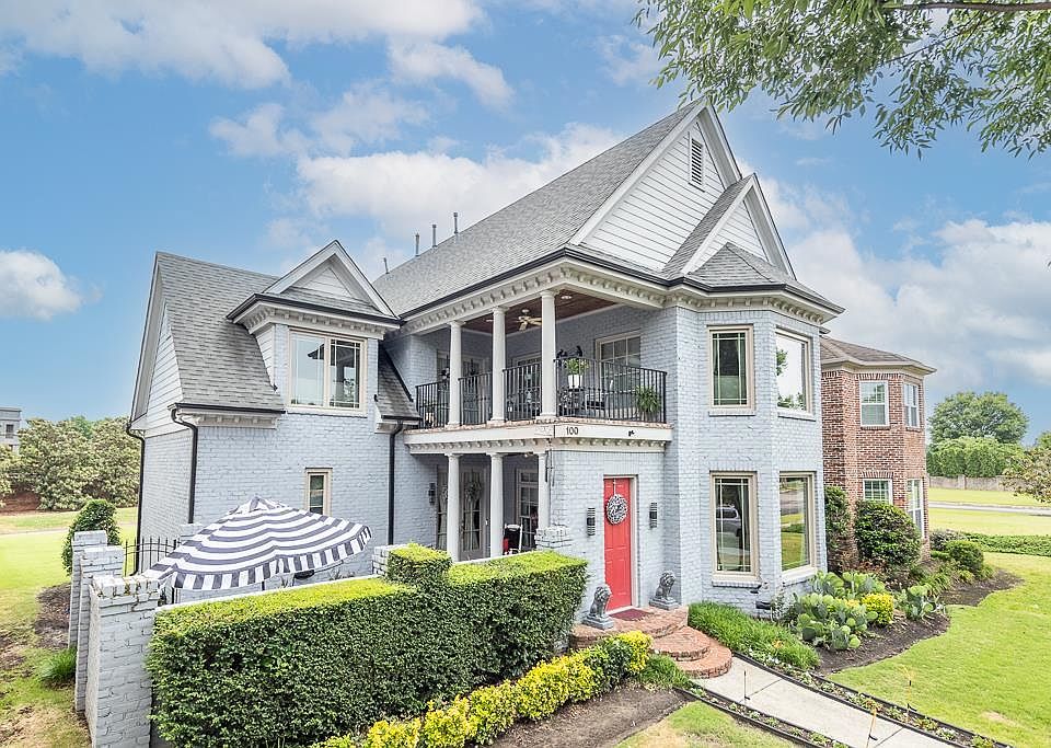 1st image of 100 Founders Ln
