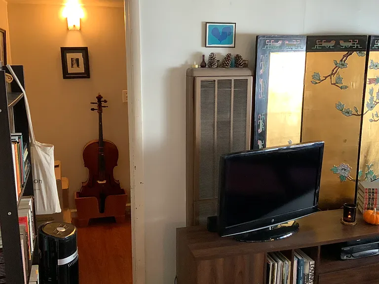 668 Linwood Ave NE #7 — Photo 7