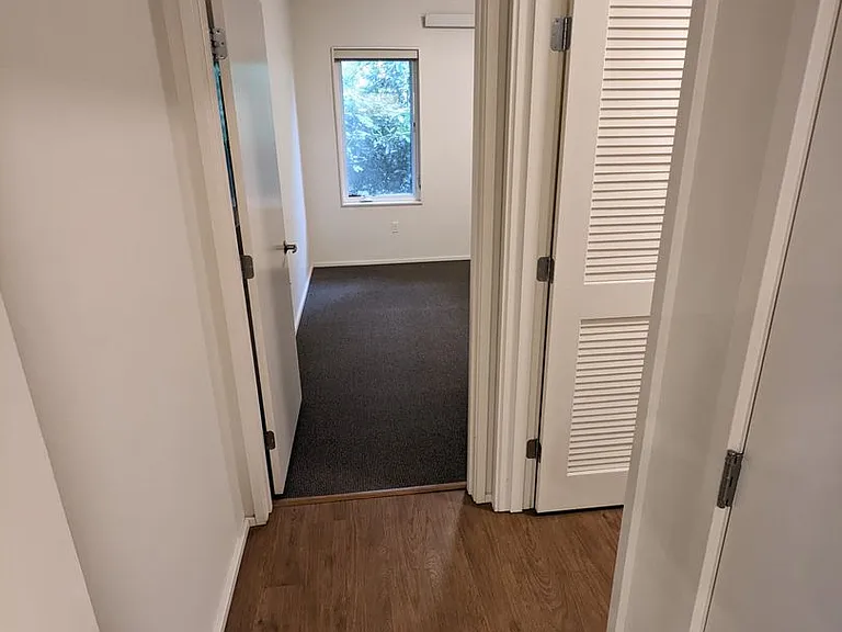 Viewpoint Terrace Apartments — Photo 132
