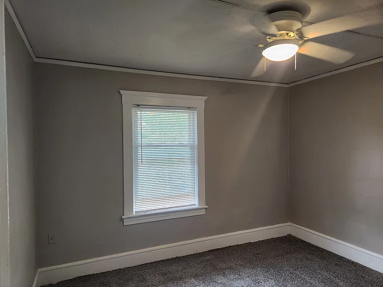 414 W Biddle St #715 — Photo 9
