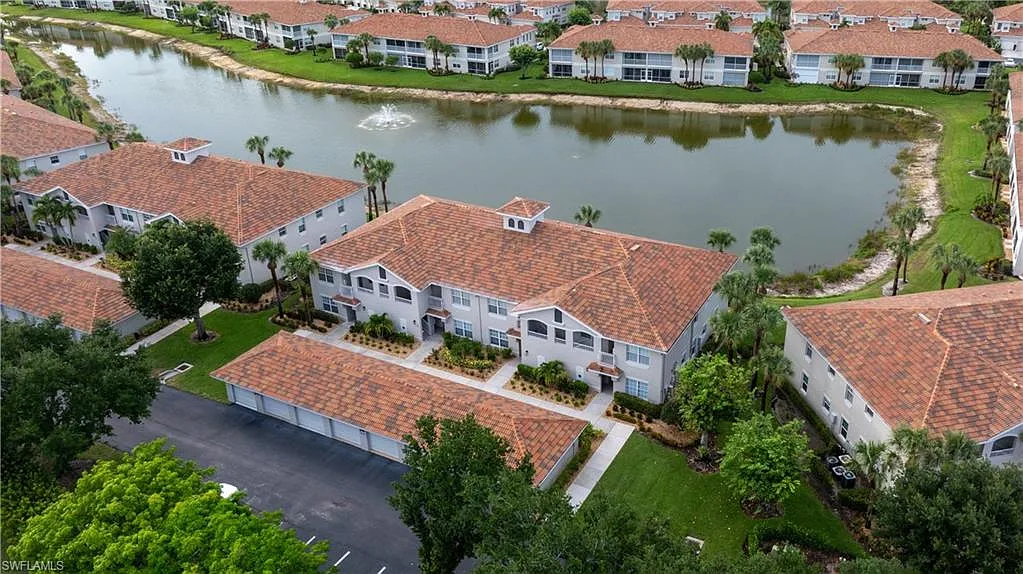 2 bed, 2.0 bath, 1248 sqft, $4,000 — Photo 1