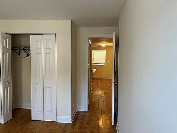 5th image of 5320 N Francisco Ave APT 1S